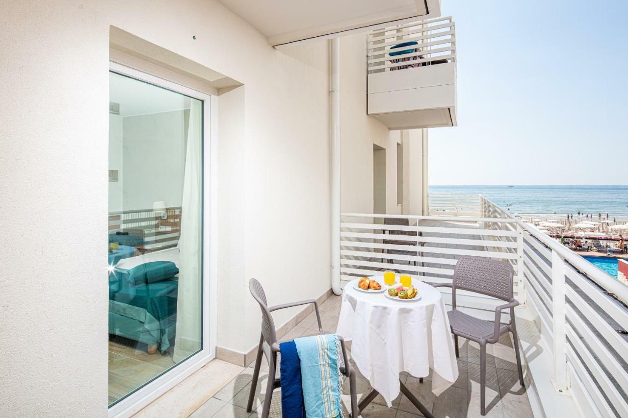 Classic Double Room Partial Sea View